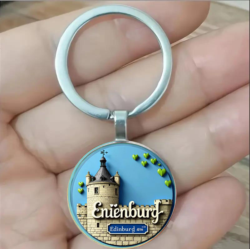 Round keychain, medieval style - Car Accessories Edinburgh recension och pris
